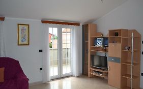 Apartman Ika Umag